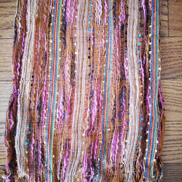 ✨2/20 Colorful metallic fringe boutique scarf - Picture 4 of 4